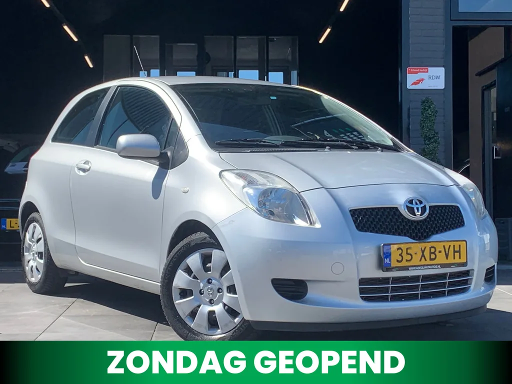 Toyota Yaris (2007) — foto 1