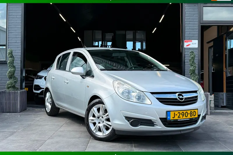 Opel Corsa (2009)