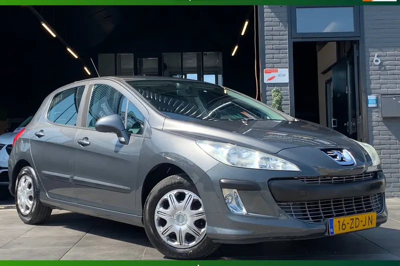 Peugeot 308 (2008)