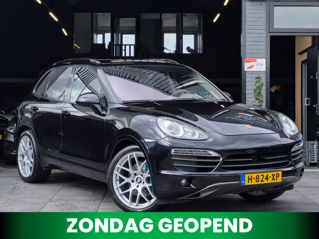 Porsche Cayenne (2011) — foto 1