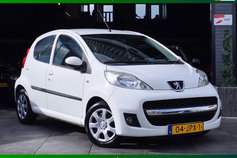 Peugeot 107 (2009)