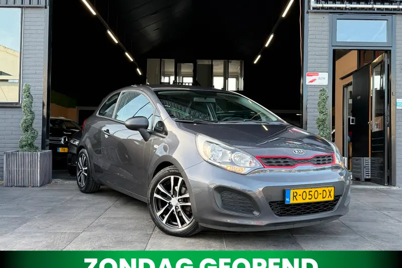 Kia Rio (2012)