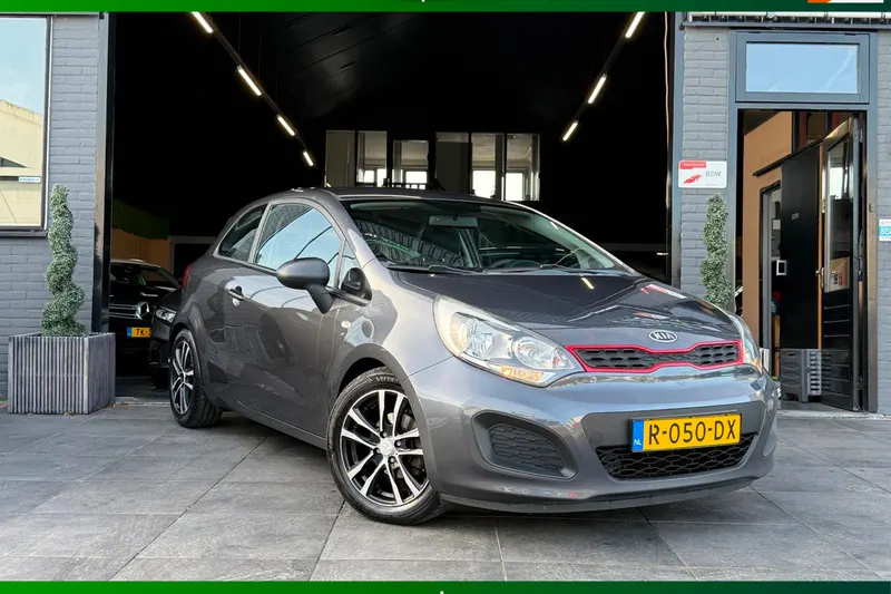 Kia Rio (2012)