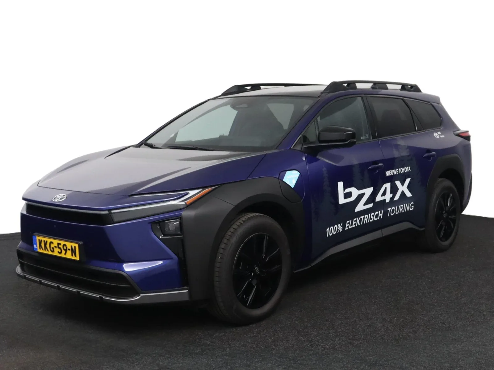 Toyota bZ4X (2026) — foto 1
