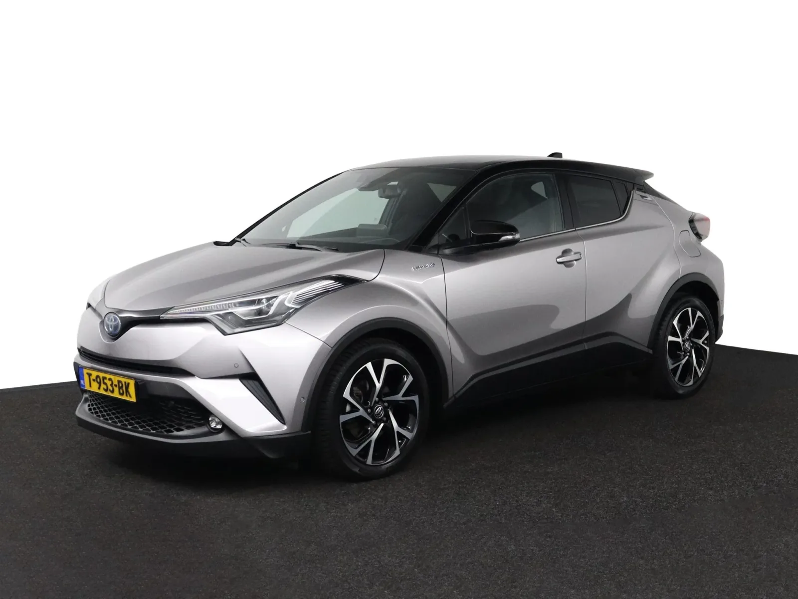 Toyota C-HR (2019) — foto 1