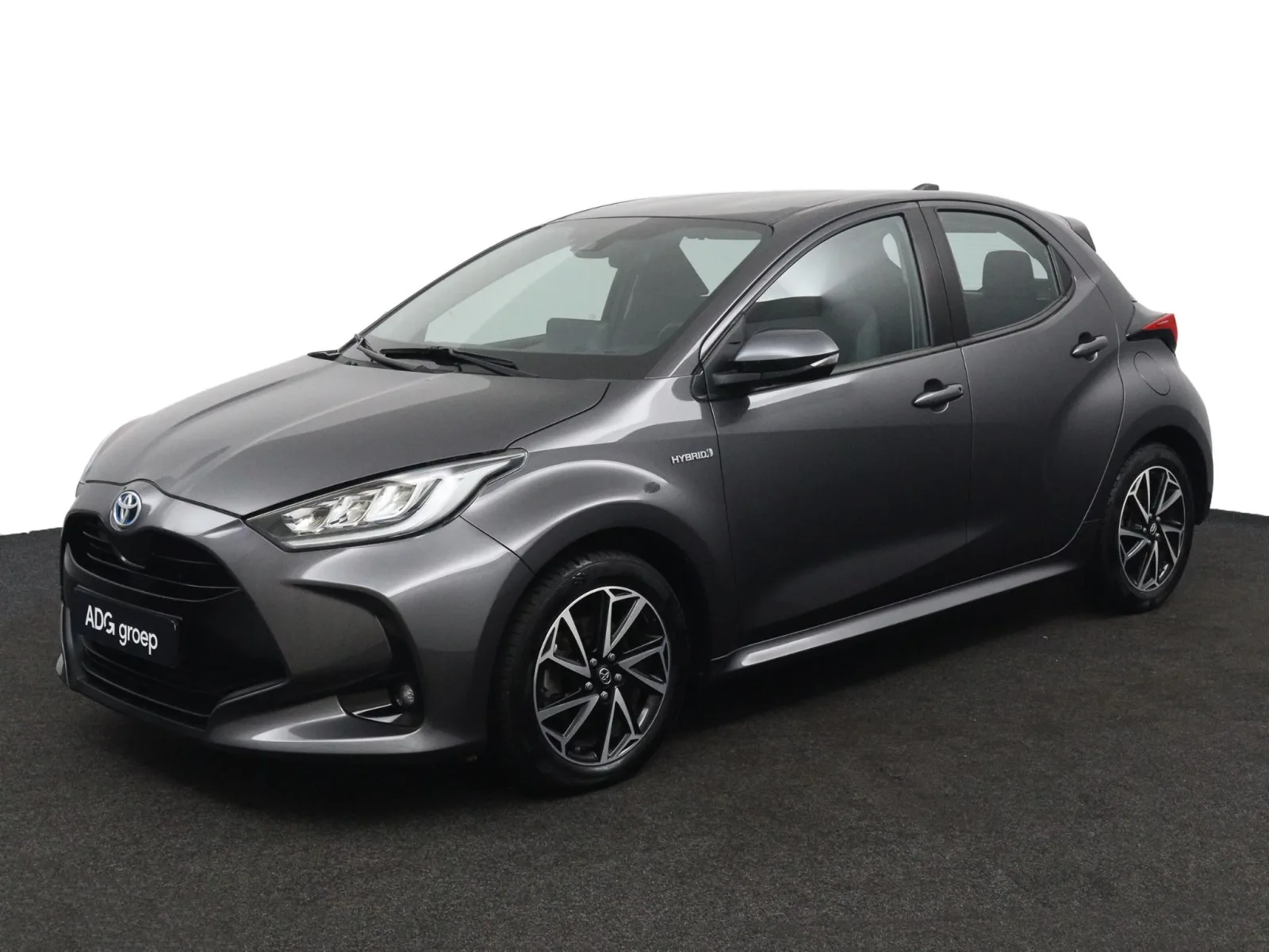 Toyota Yaris (2020) — foto 1