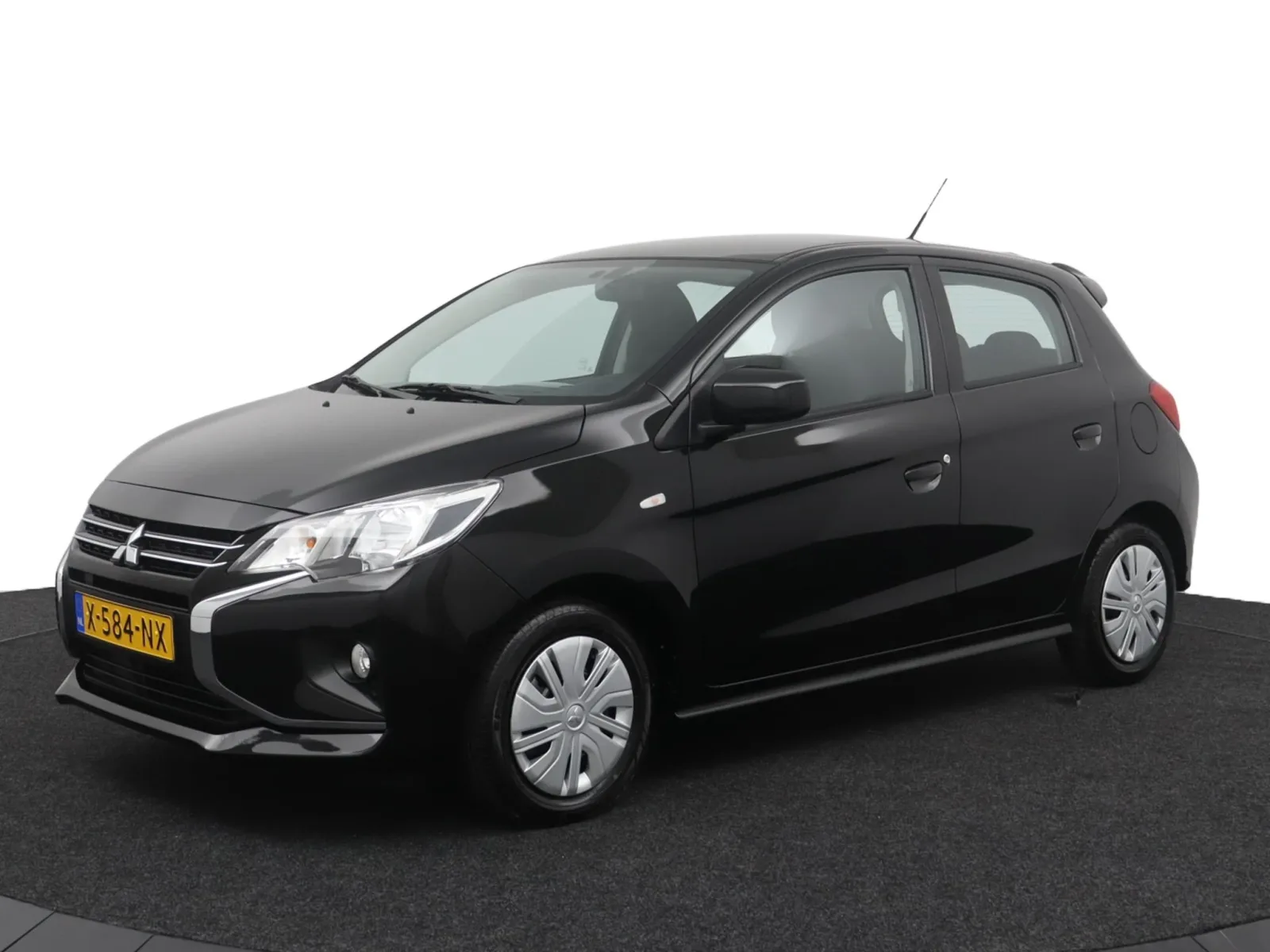 Mitsubishi Space Star (2024) — foto 1