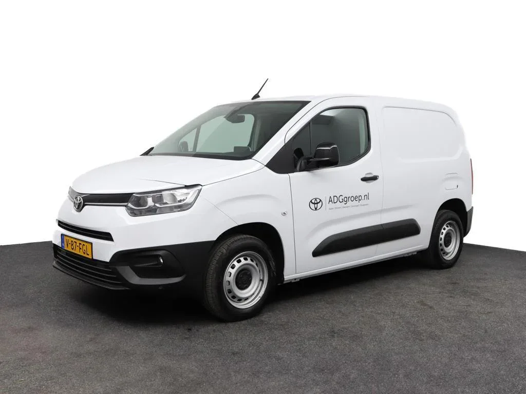 Toyota ProAce City (2024) — foto 1