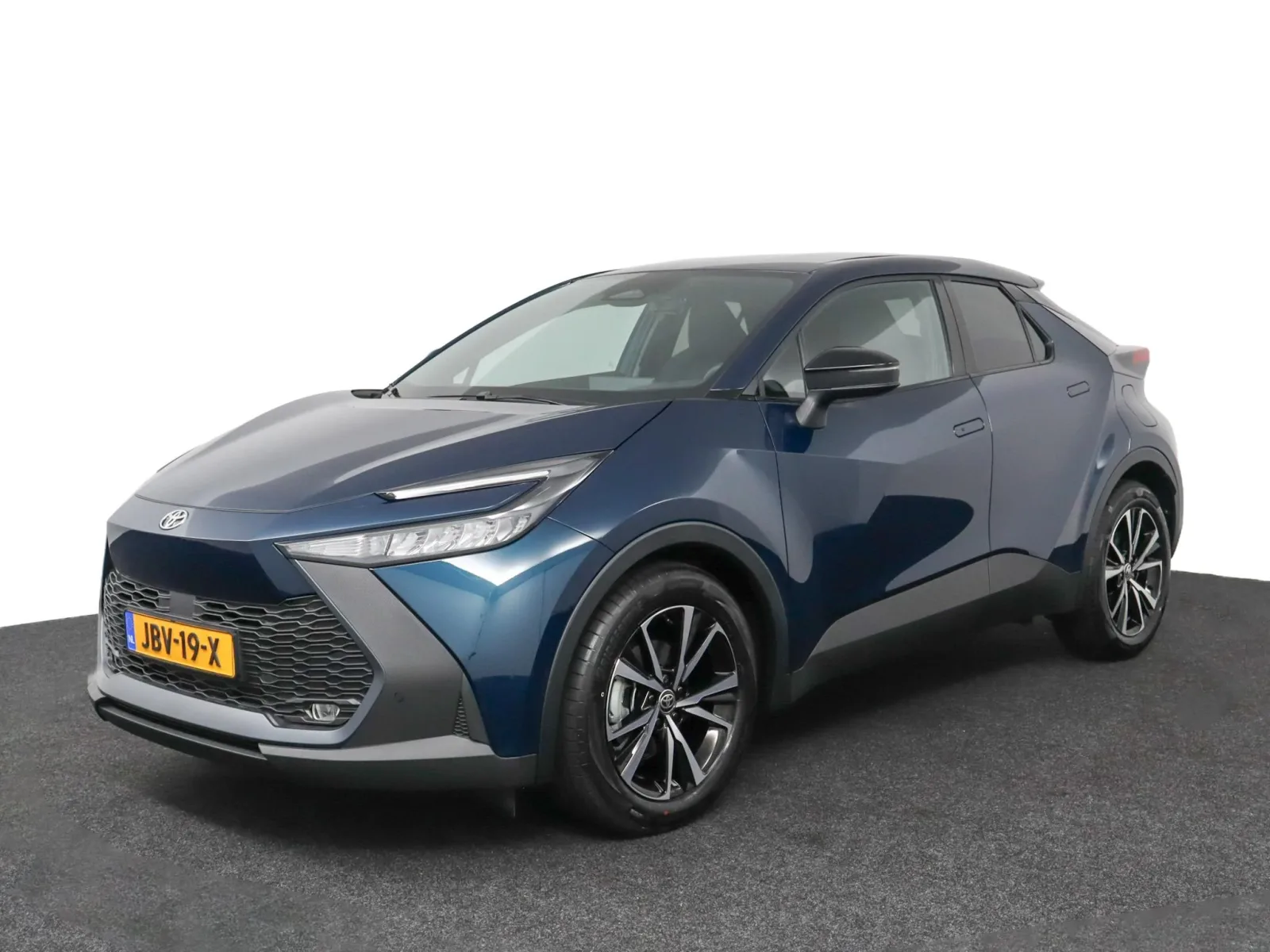 Toyota C-HR (2025) — foto 1