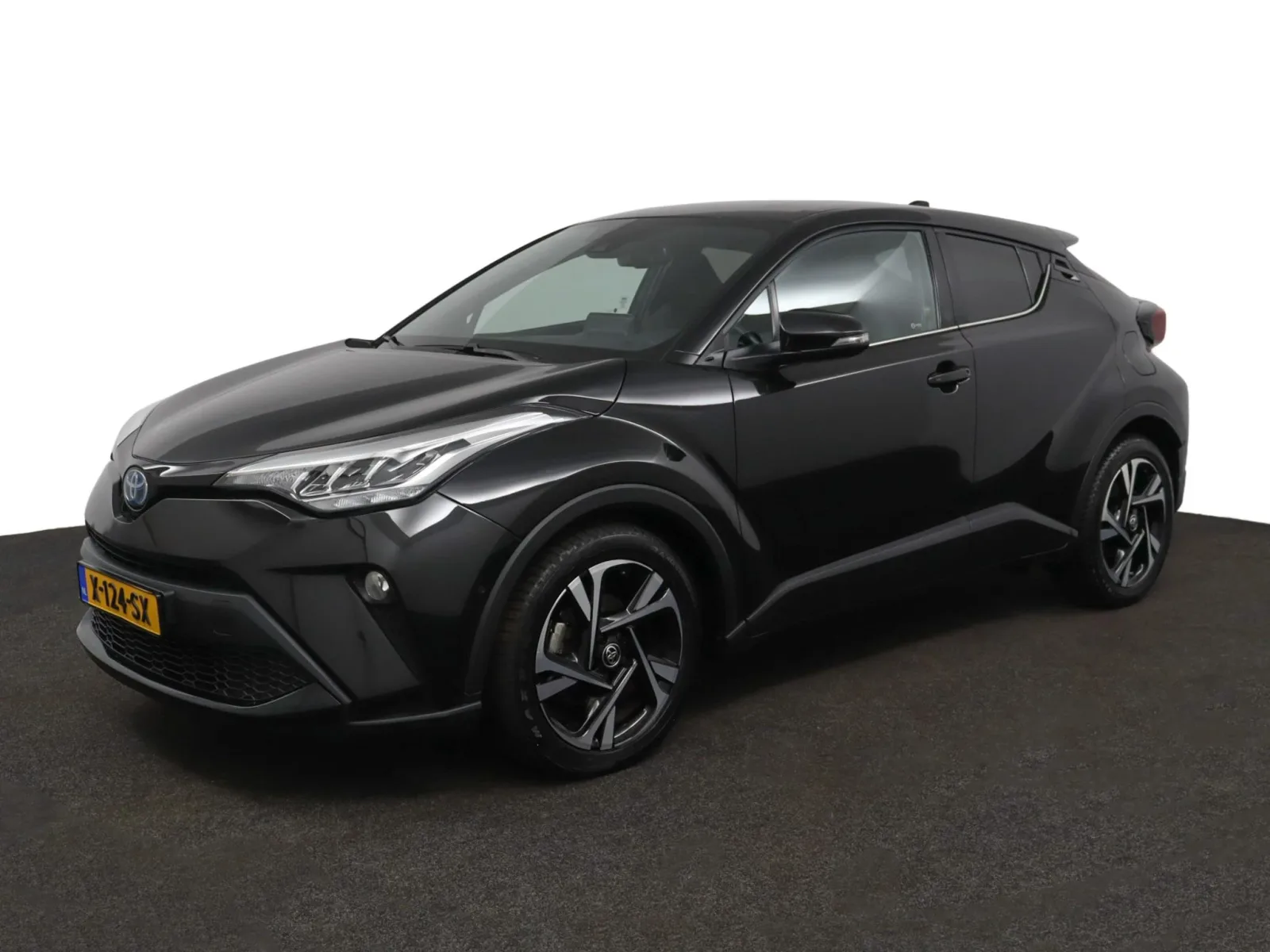 Toyota C-HR (2022) — foto 1