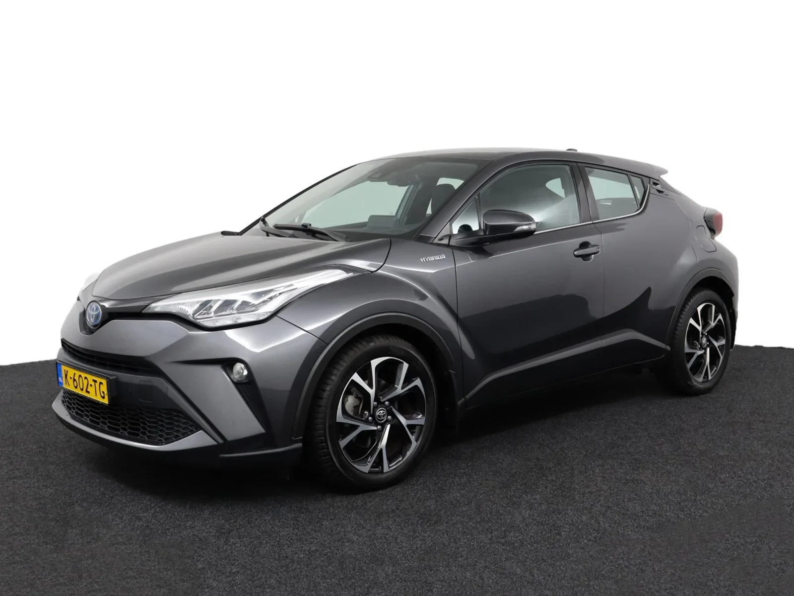 Toyota C-HR (2021) — foto 1