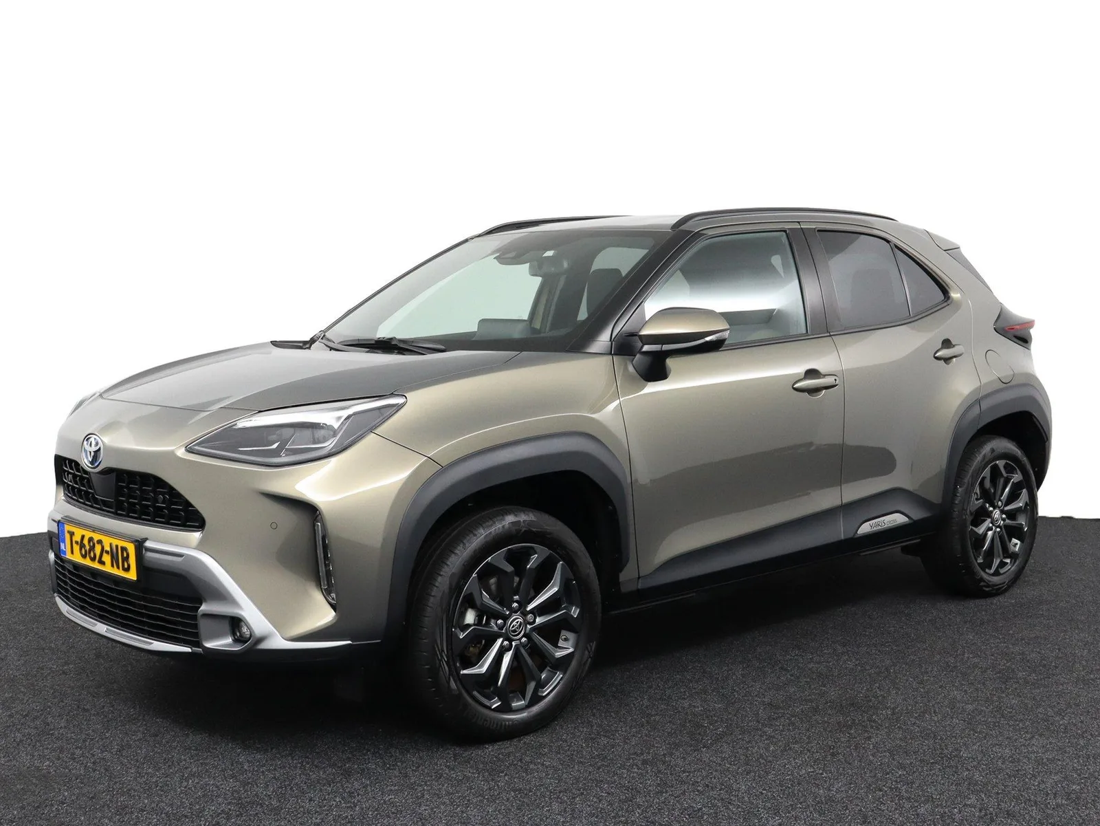 Toyota Yaris Cross (2023) — foto 1