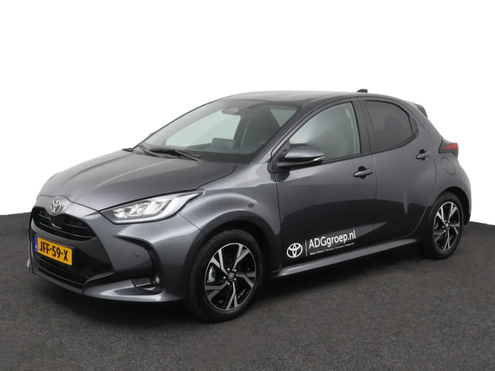 Toyota Yaris (2025) — foto 1