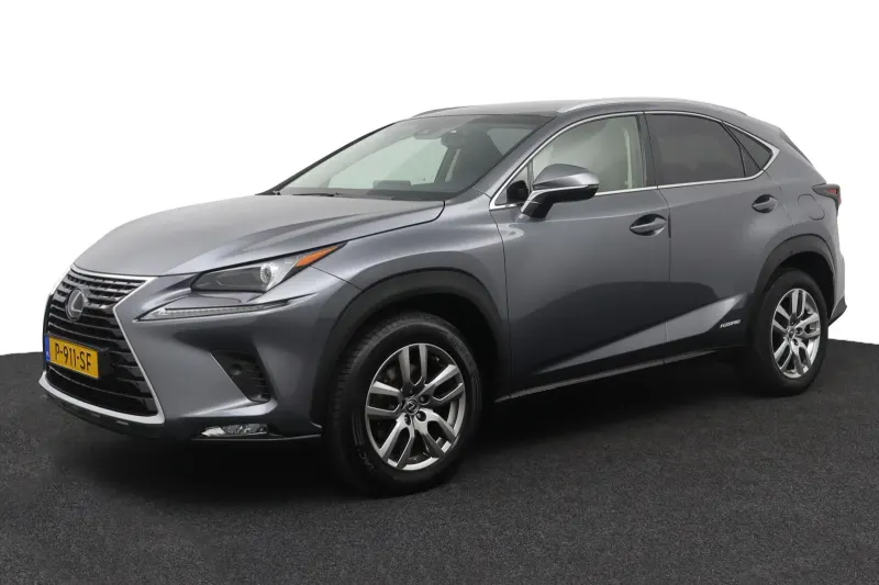 Lexus NX (2018)