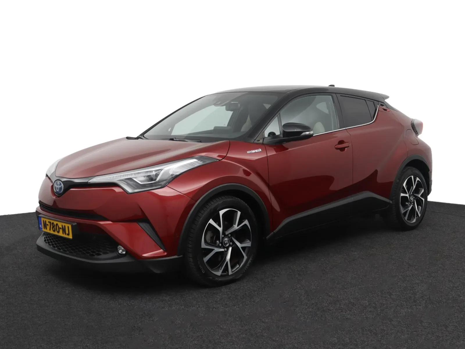 Toyota C-HR (2018) — foto 1