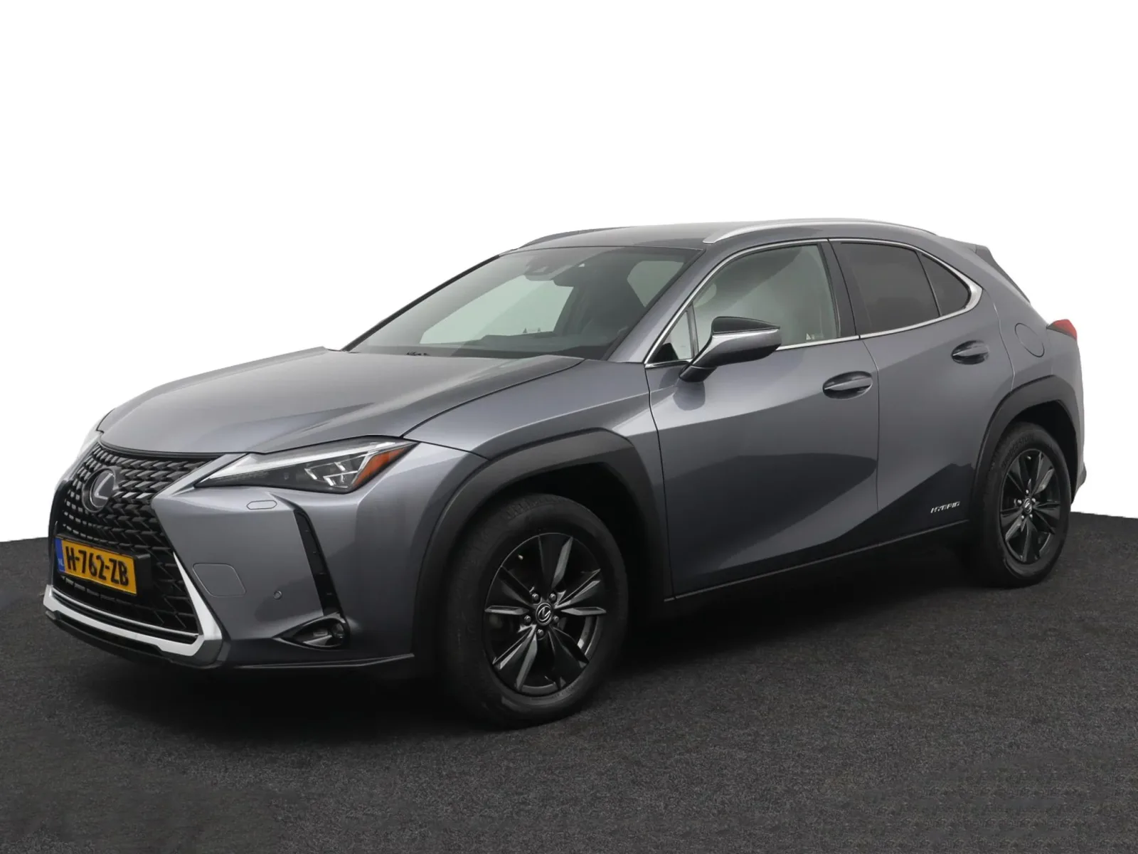 Lexus UX (2020) — foto 1
