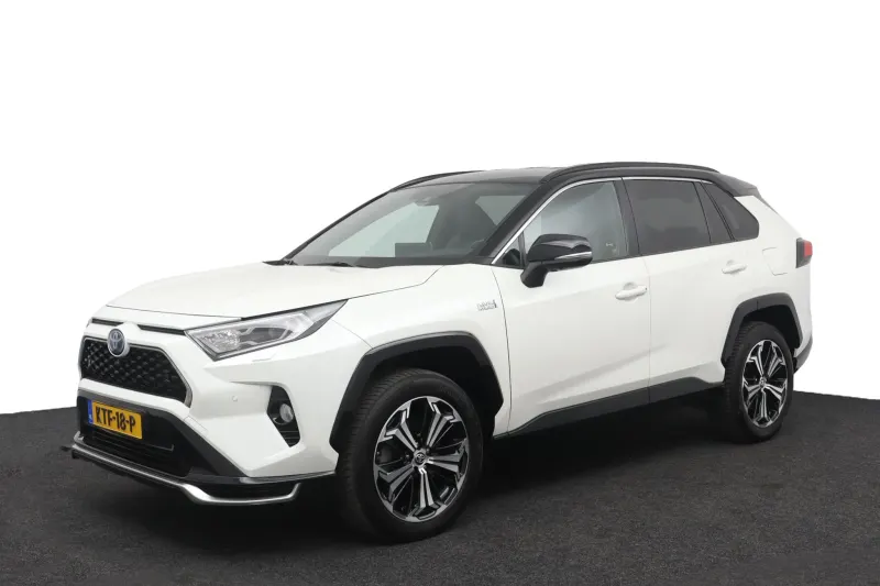 Toyota RAV4 (2021)