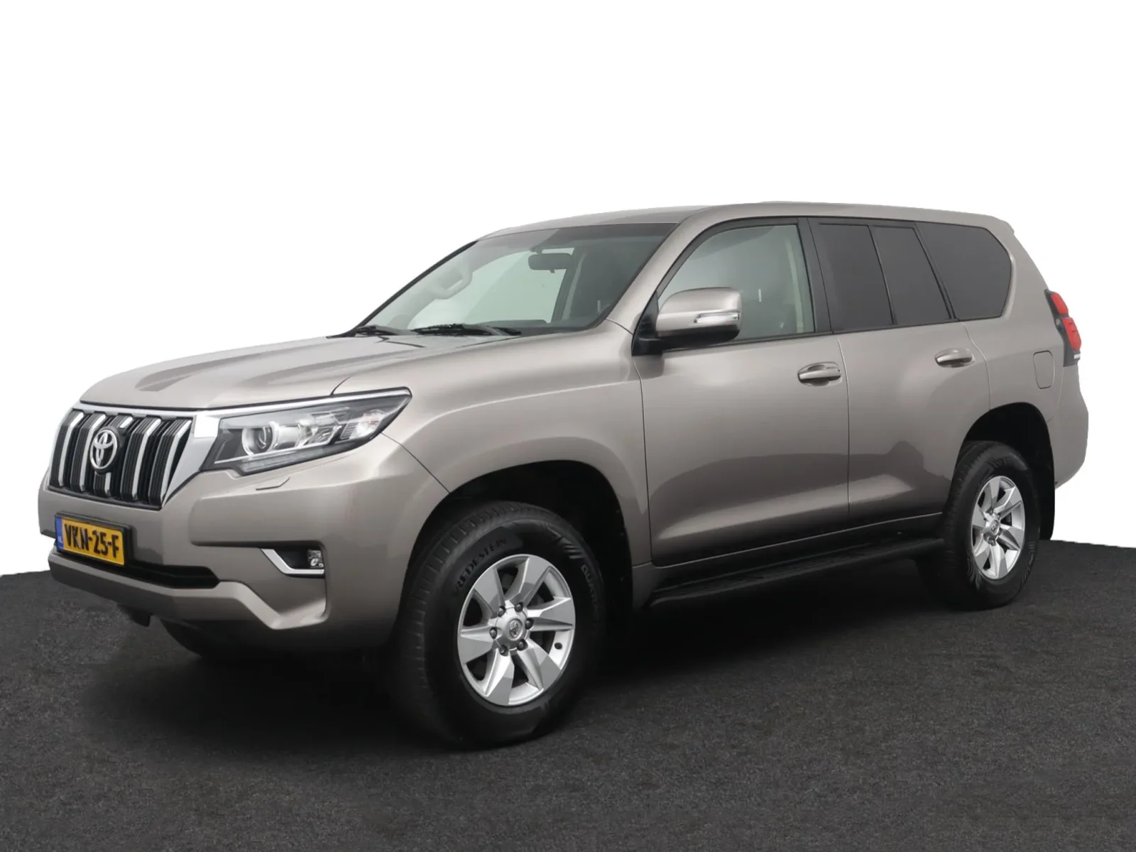 Toyota Land Cruiser (2021) — foto 1