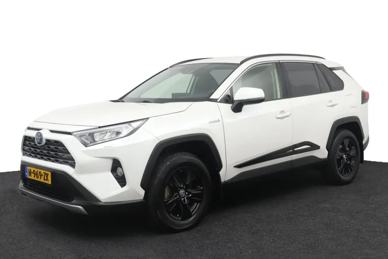 Toyota RAV4 (2021)