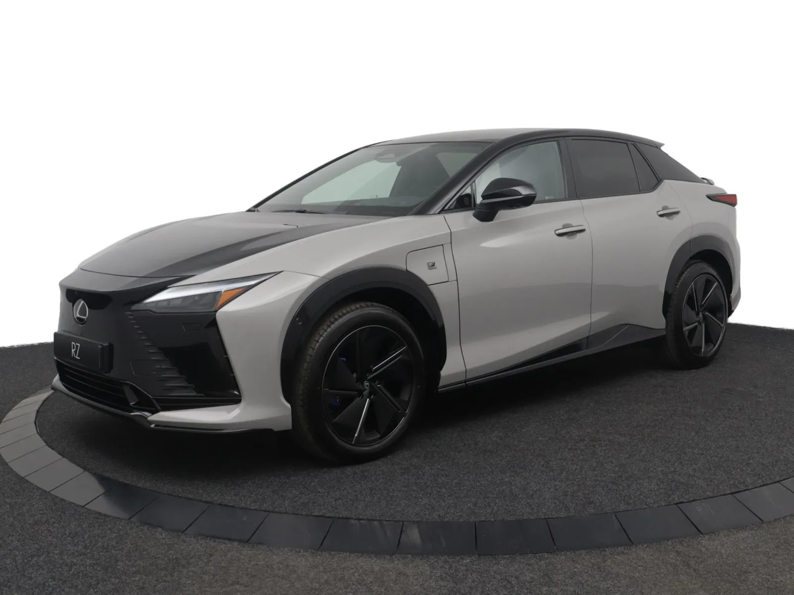 Lexus RZ (2026) — foto 1
