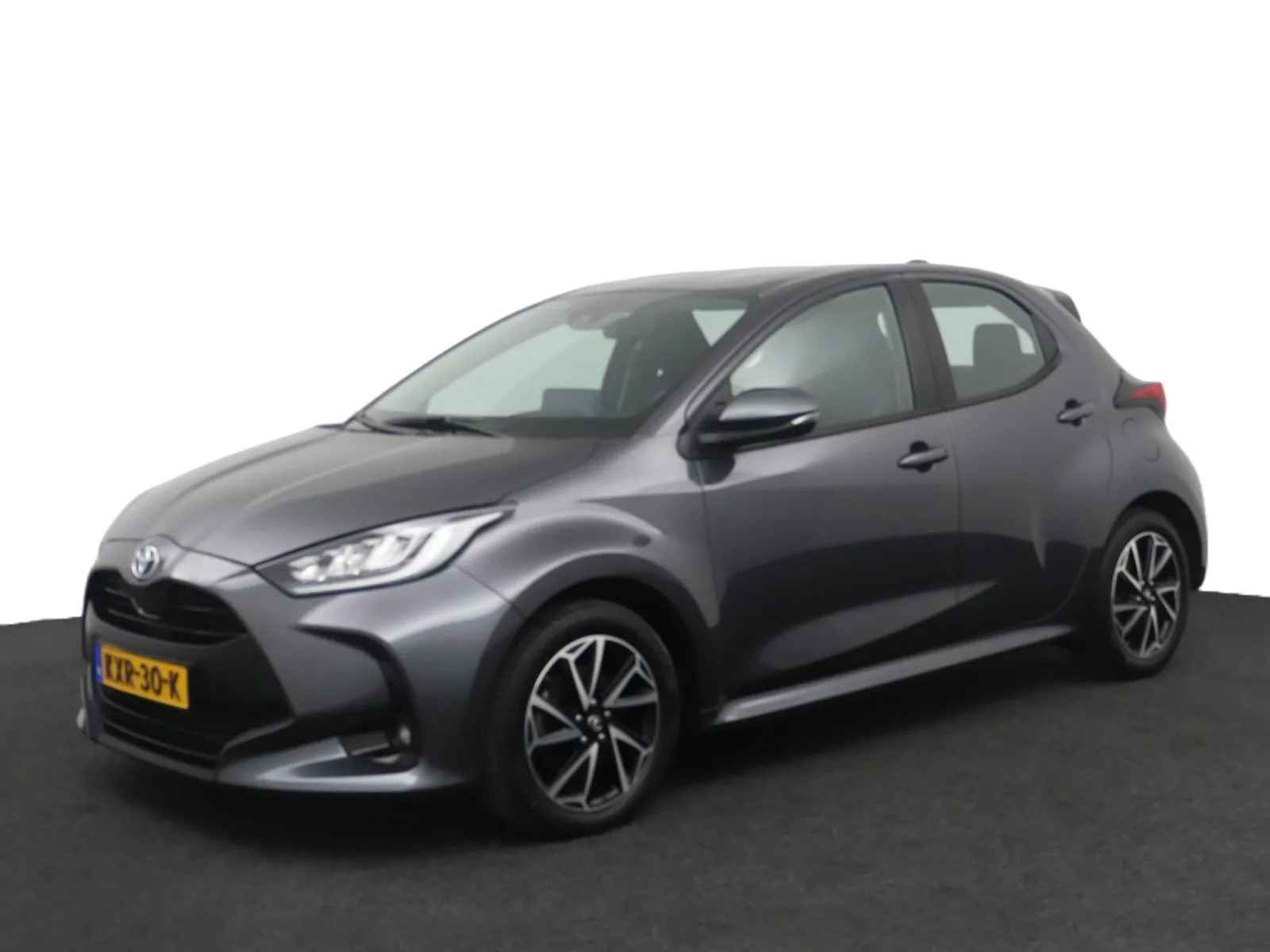 Toyota Yaris (2023) — foto 1