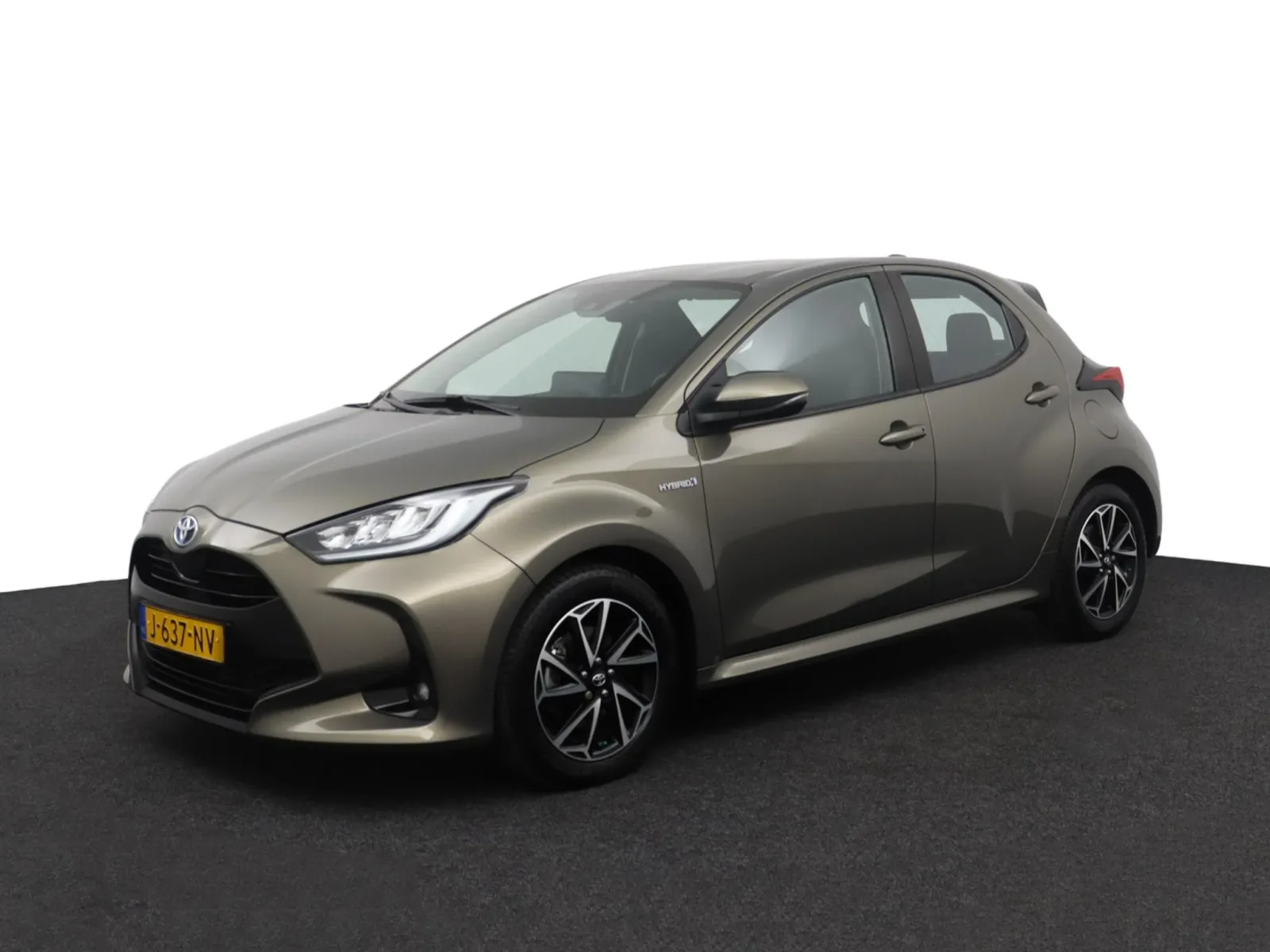 Toyota Yaris (2020) — foto 1