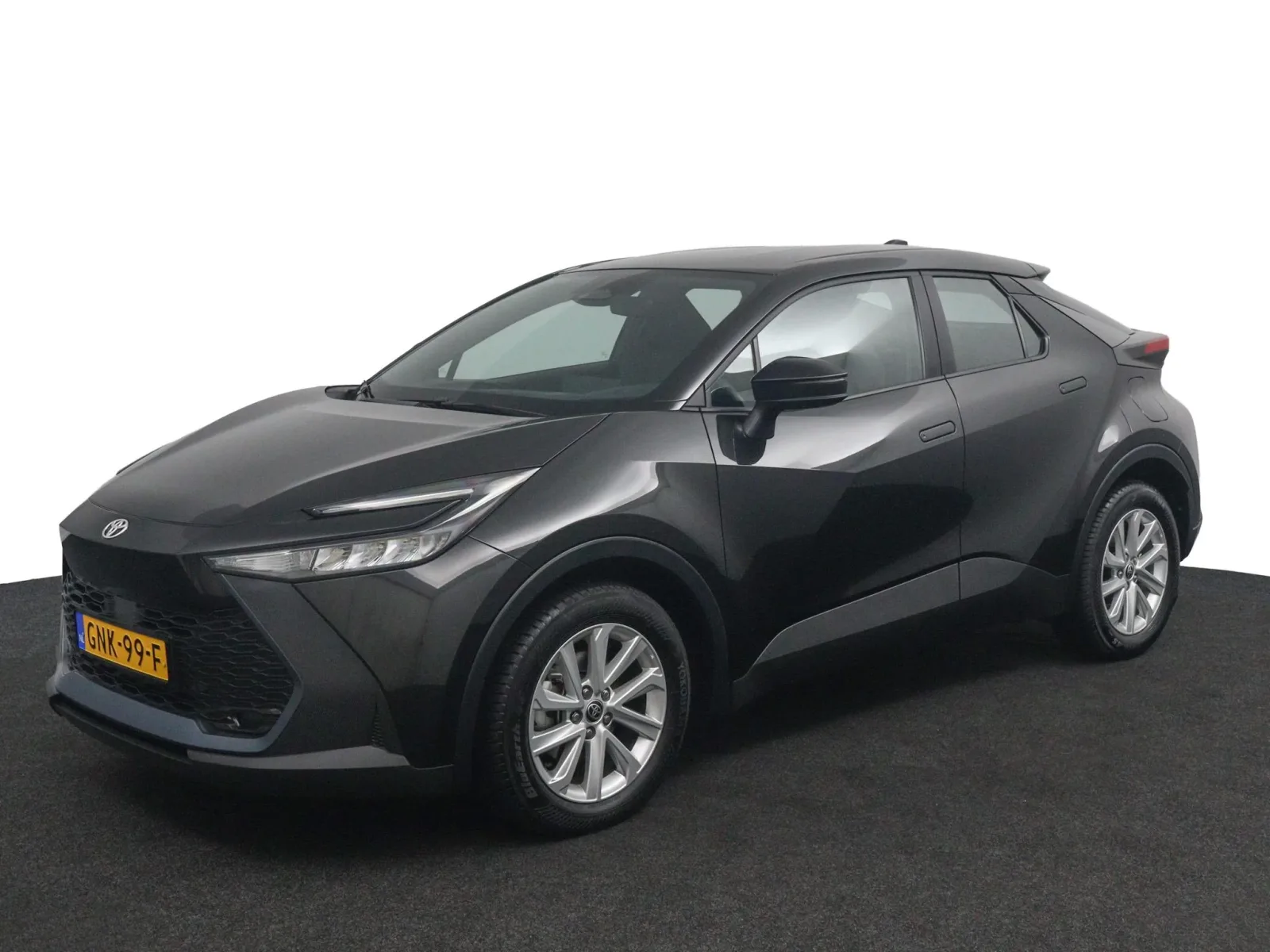 Toyota C-HR (2024) — foto 1