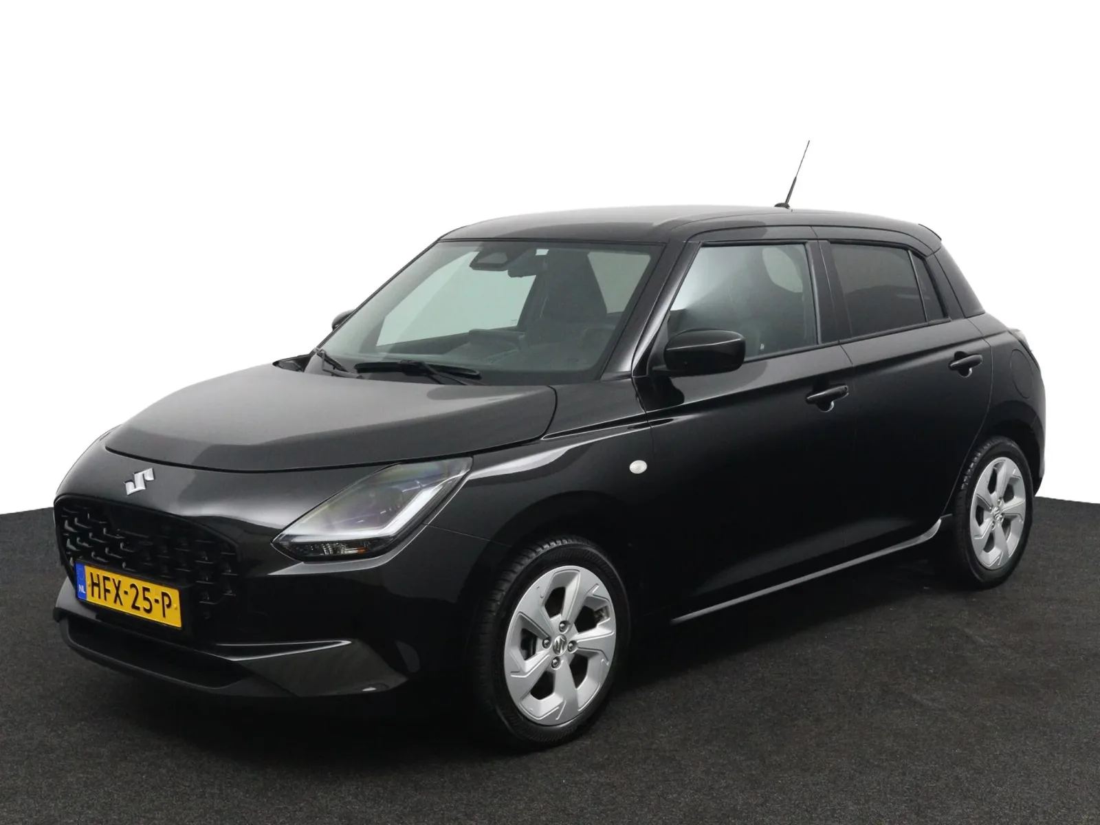 Suzuki Swift (2025) — foto 1