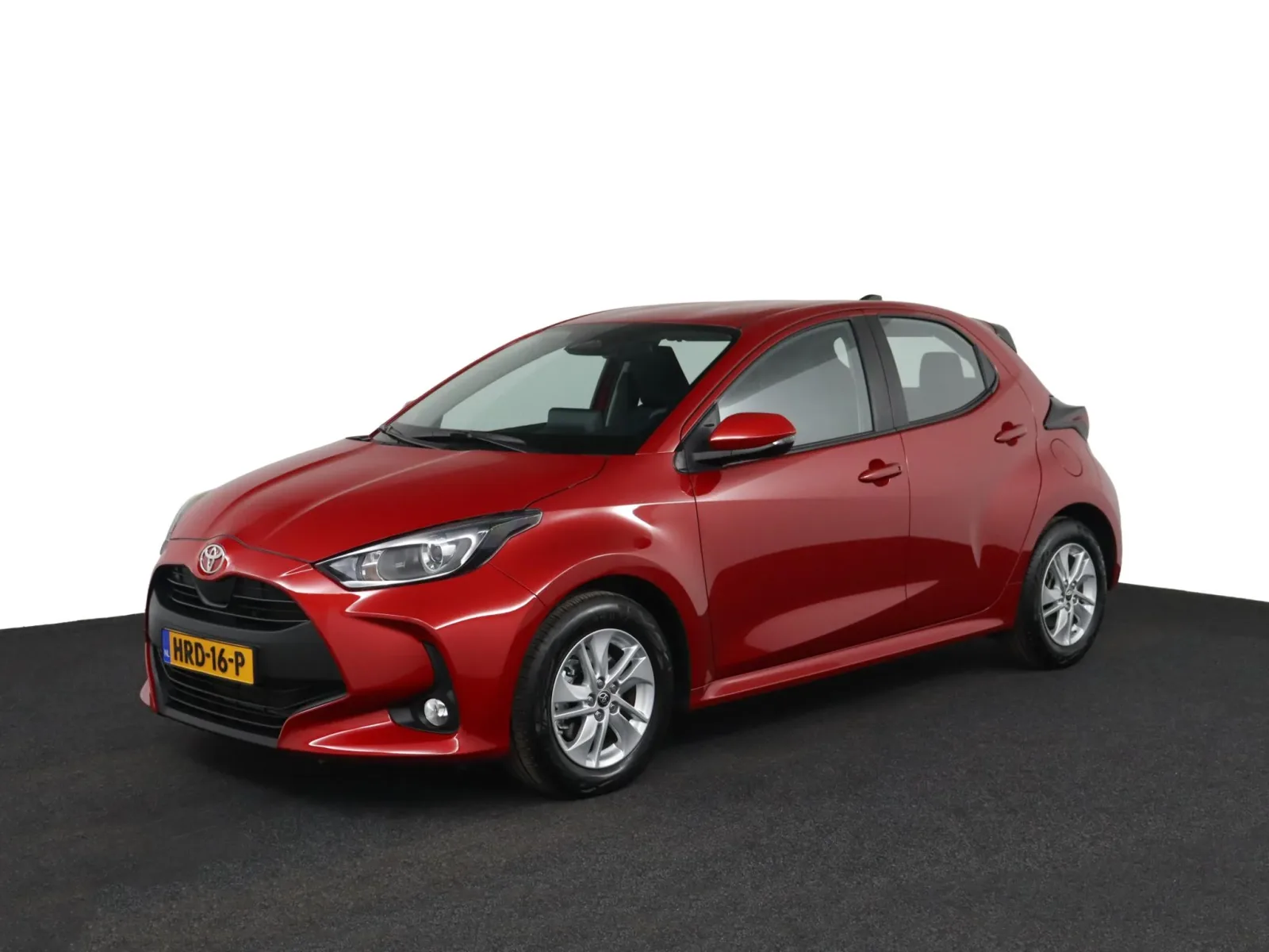 Toyota Yaris (2025) — foto 1