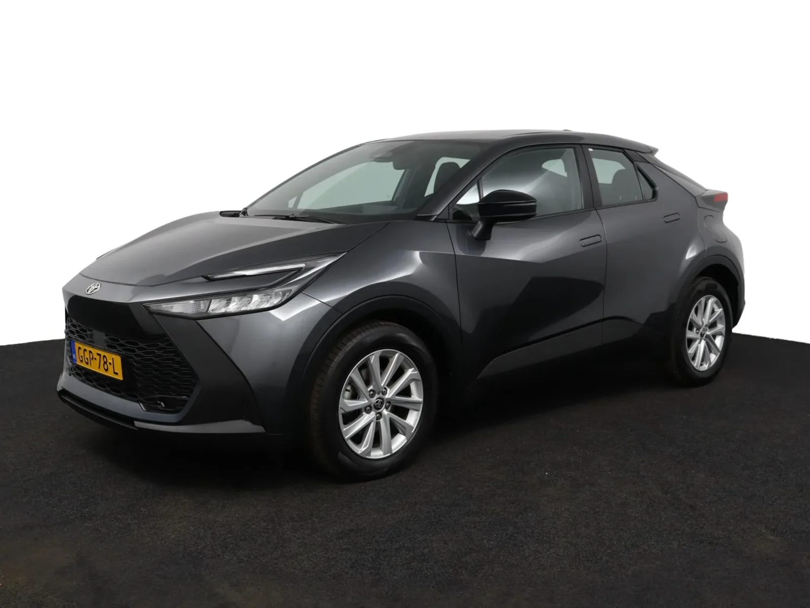 Toyota C-HR (2024) — foto 1