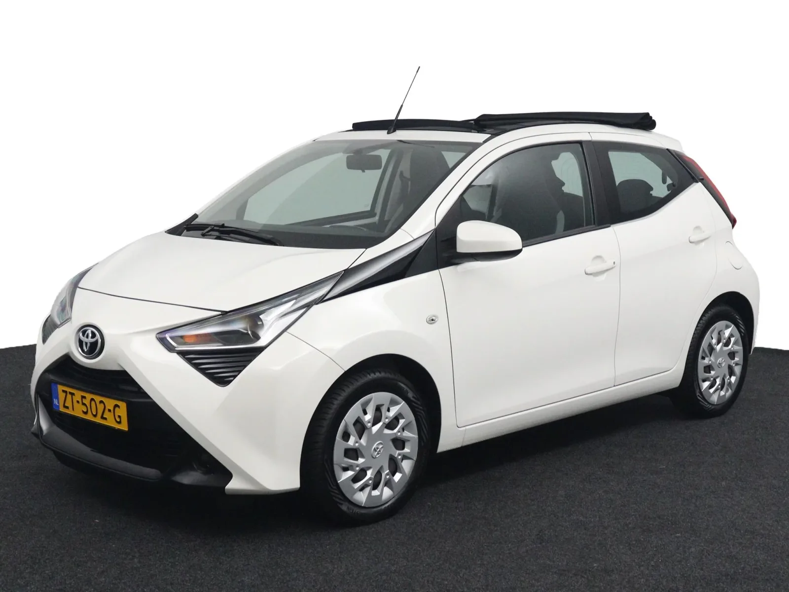 Toyota Aygo (2019) — foto 1