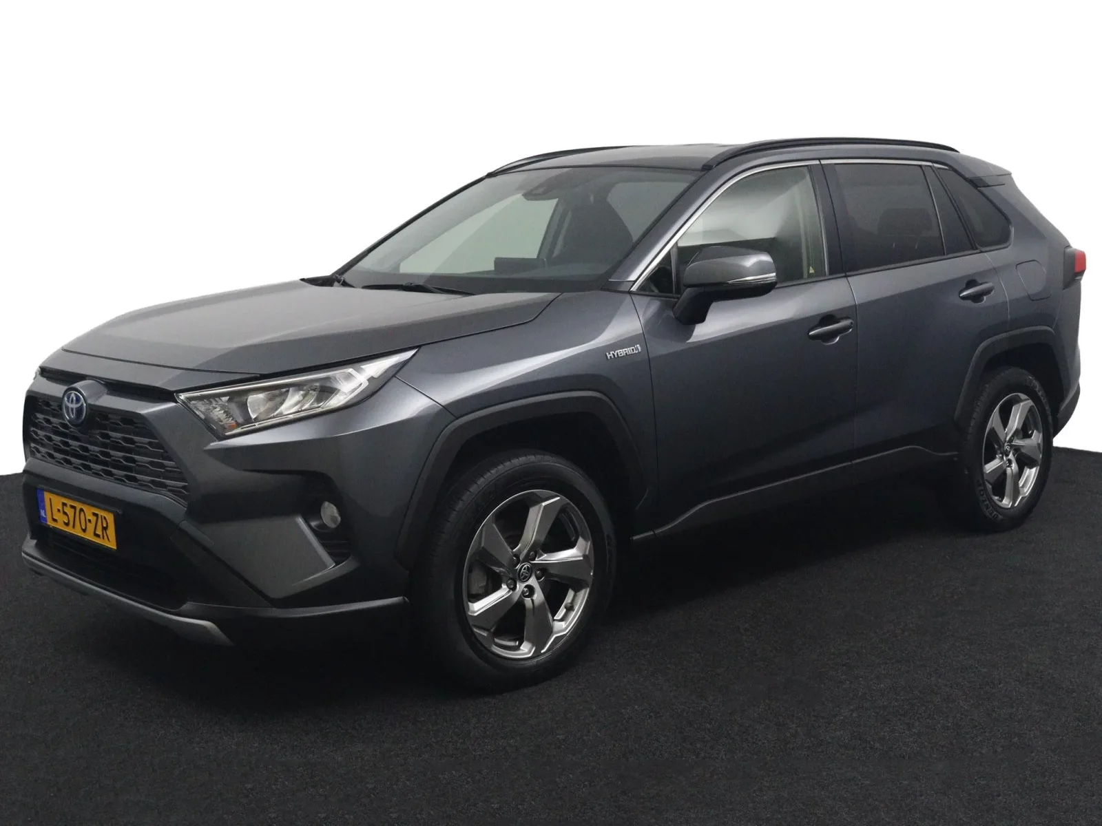 Toyota RAV4 (2021) — foto 1