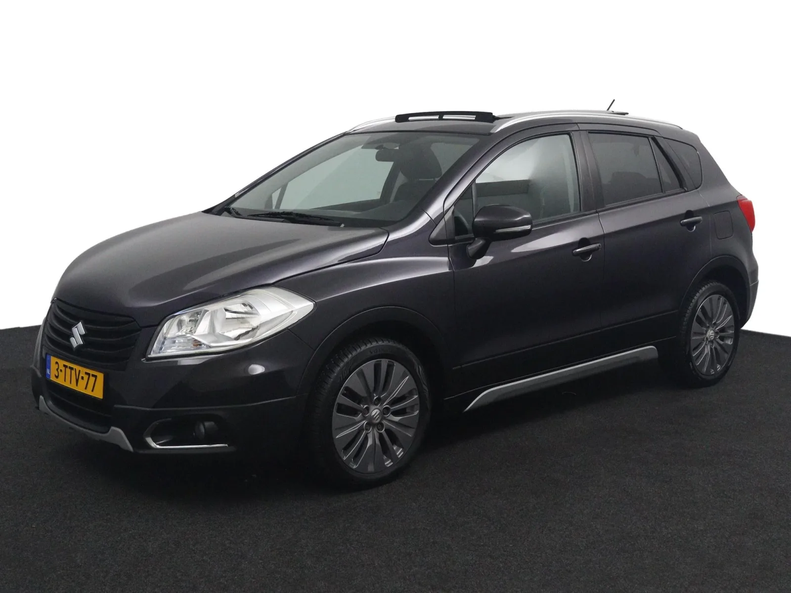 Suzuki SX4 S-Cross (2014) — foto 1