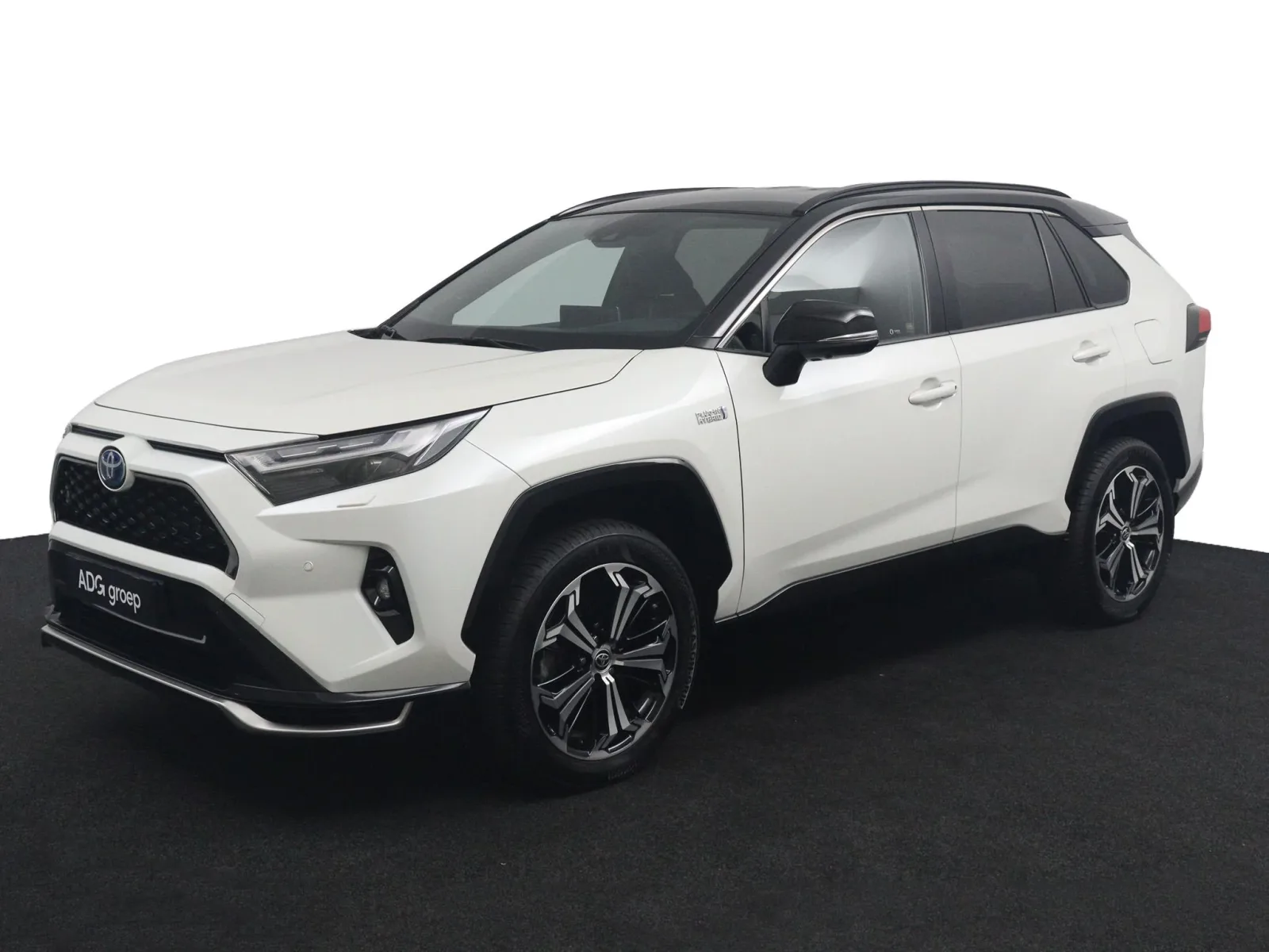 Toyota RAV4 (2022) — foto 1