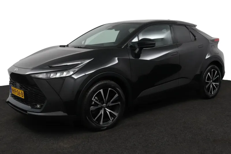 Toyota C-HR (2025)