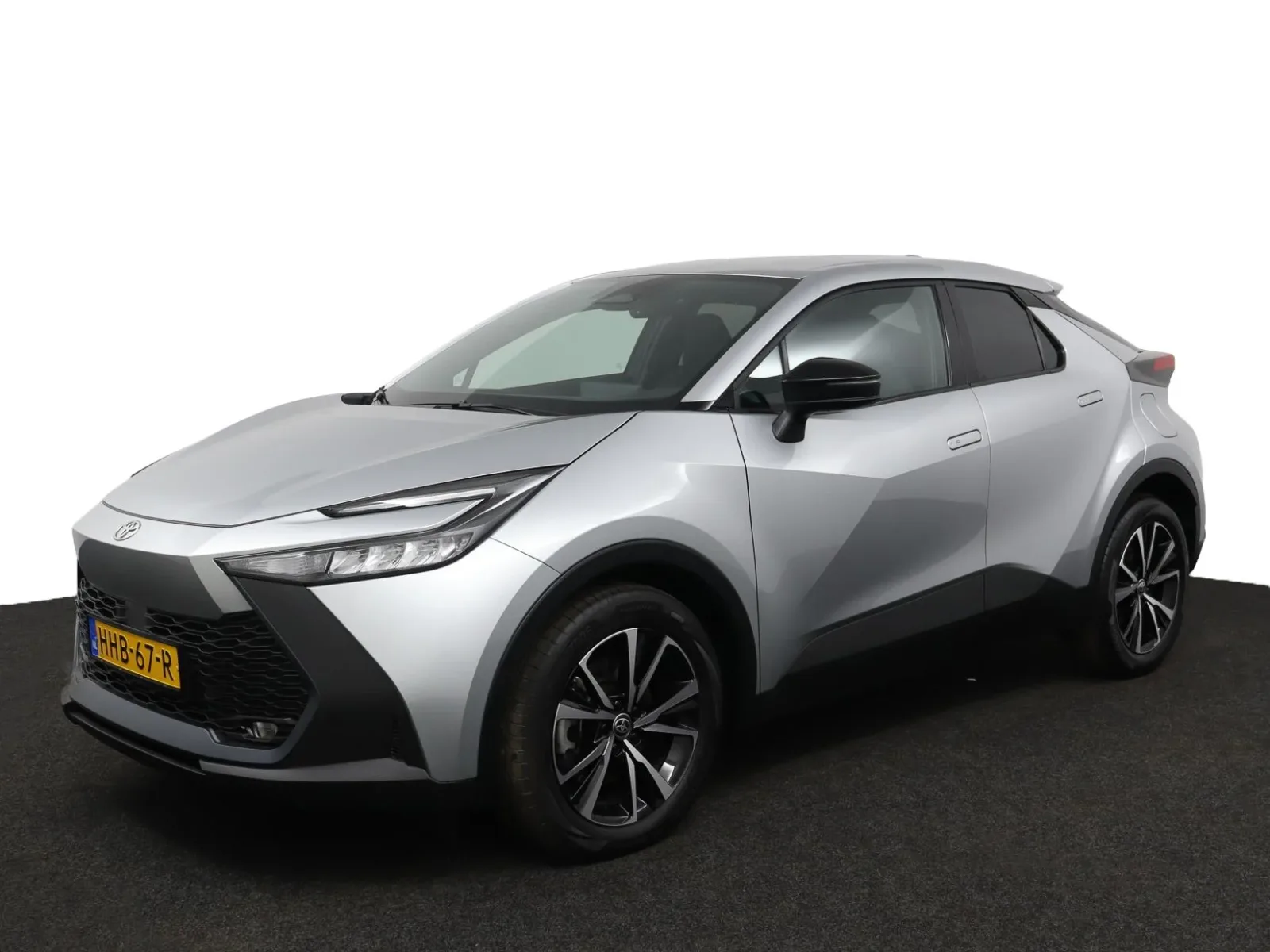 Toyota C-HR (2025) — foto 1