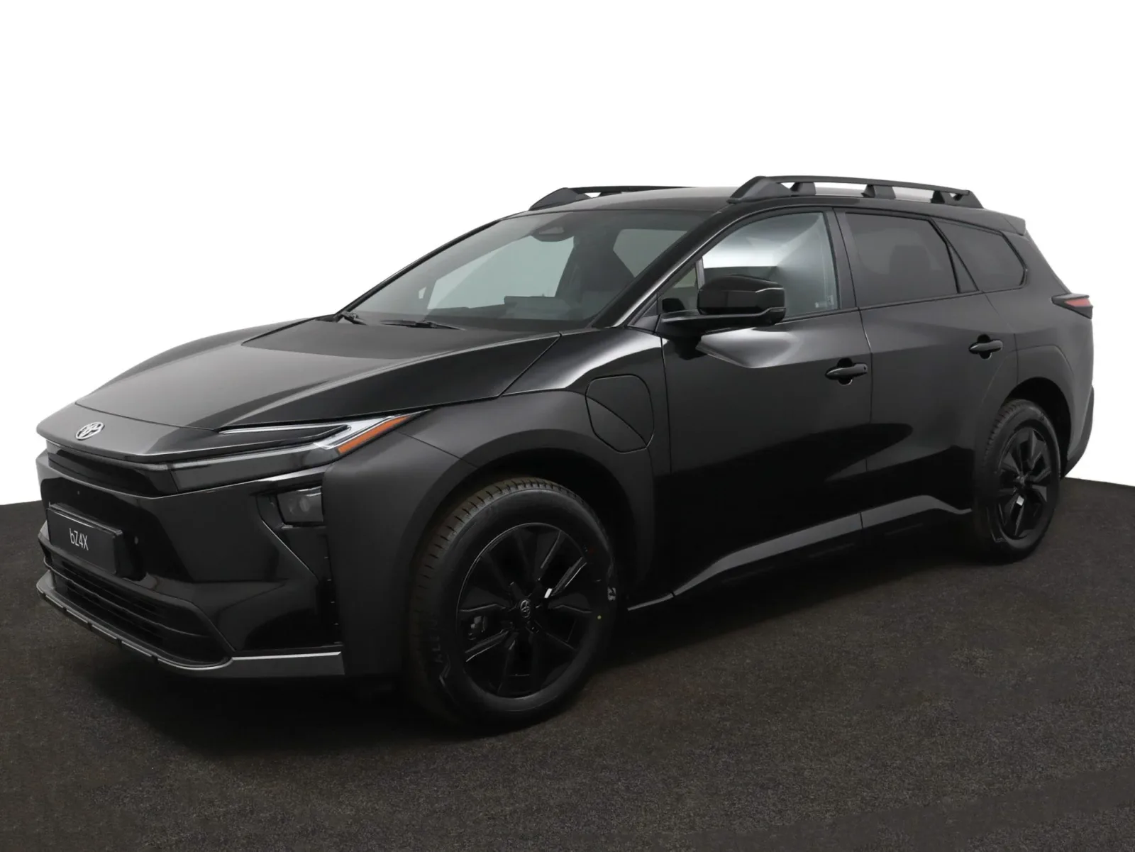 Toyota bZ4X (2026) — foto 1