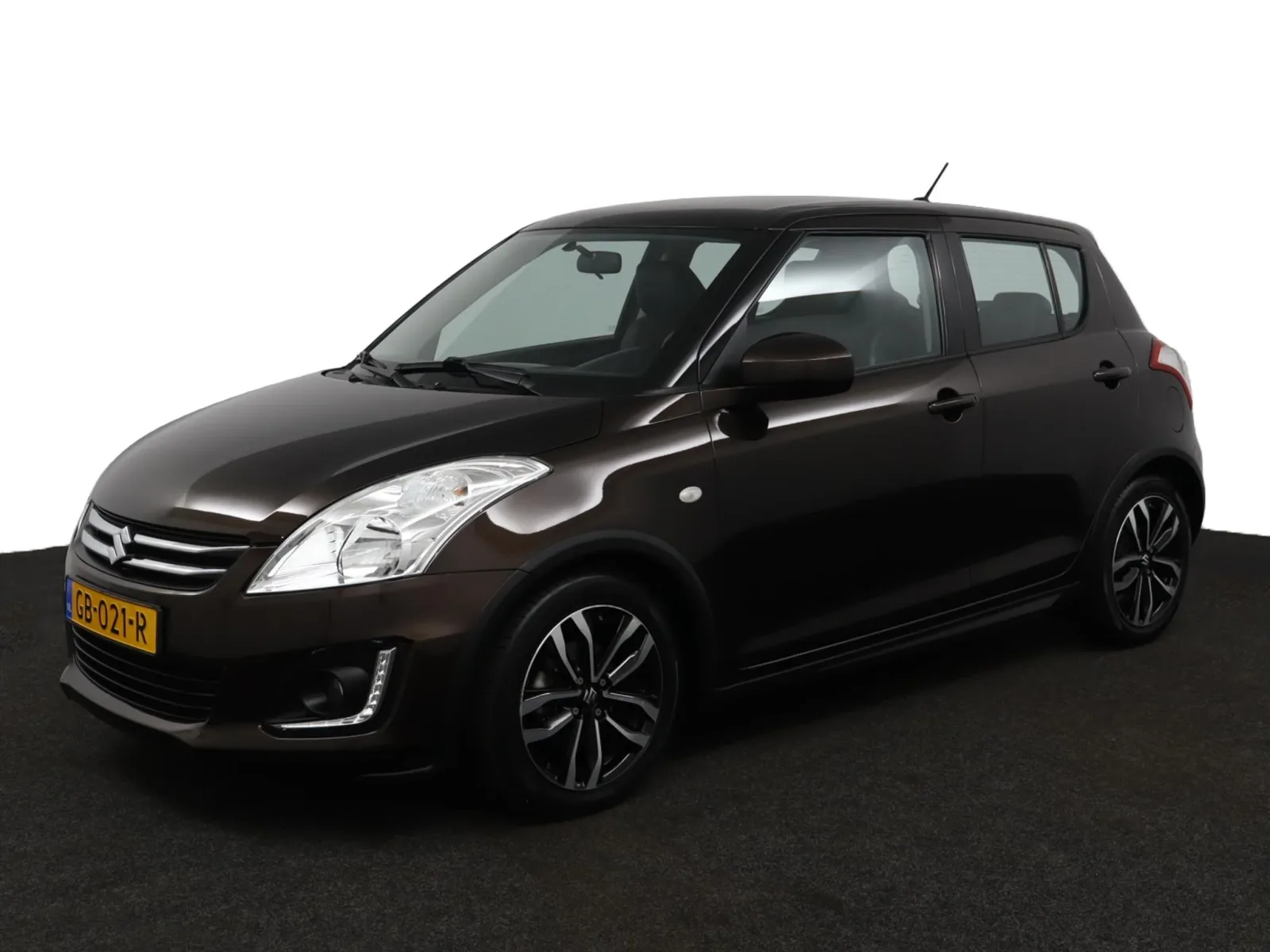 Suzuki Swift (2015) — foto 1