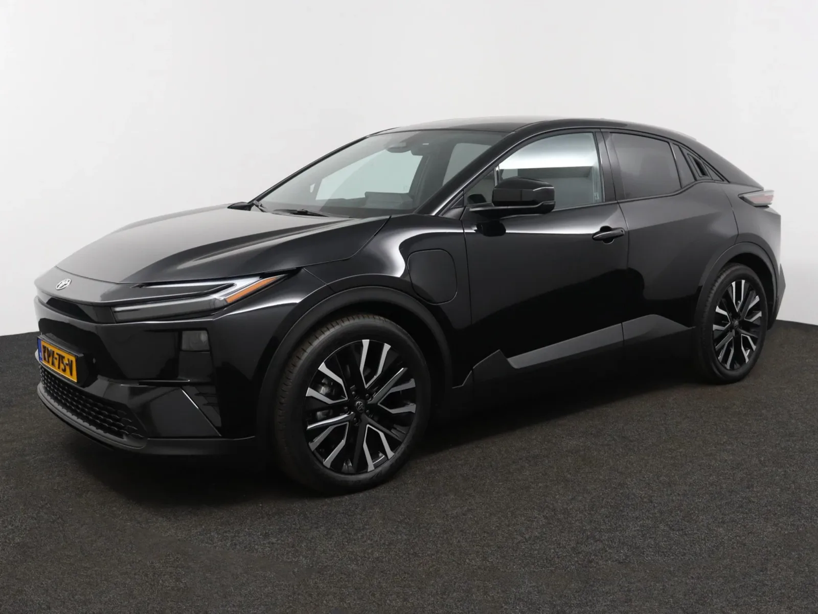 Toyota C-HR+ (2026) — foto 1