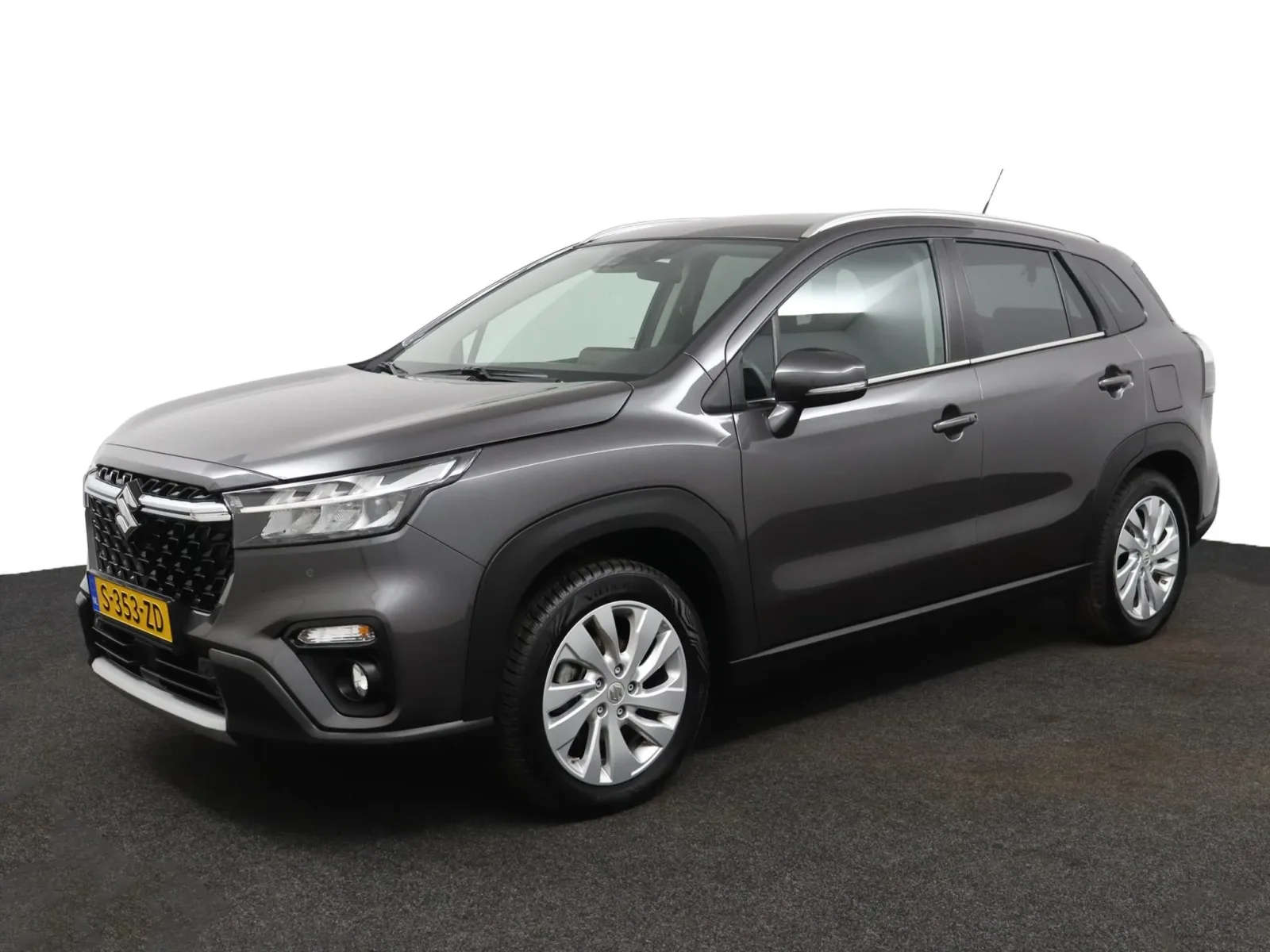 Suzuki S-Cross (2023) — foto 1