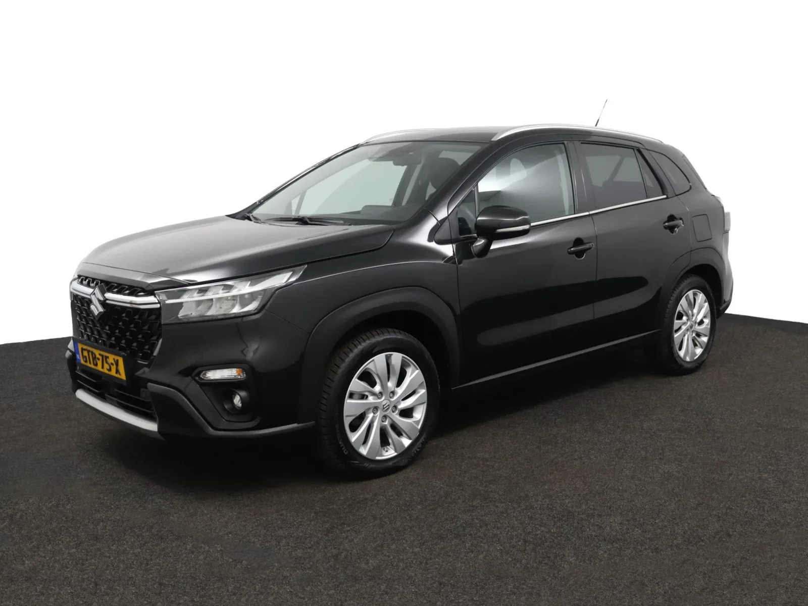 Suzuki S-Cross (2024) — foto 1