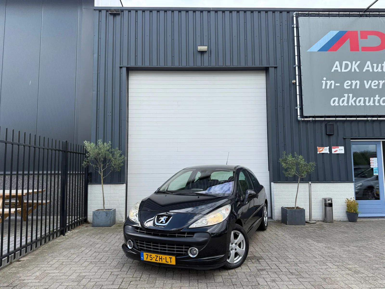 Peugeot 207 (2008) — foto 1