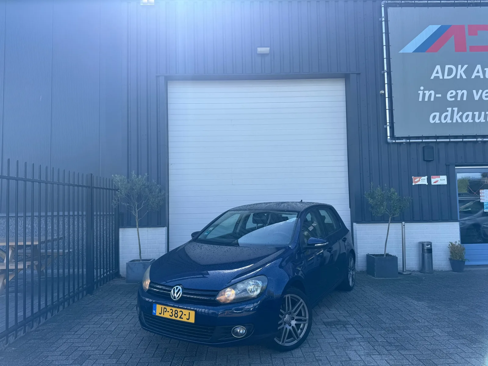Volkswagen Golf (2009) — foto 1