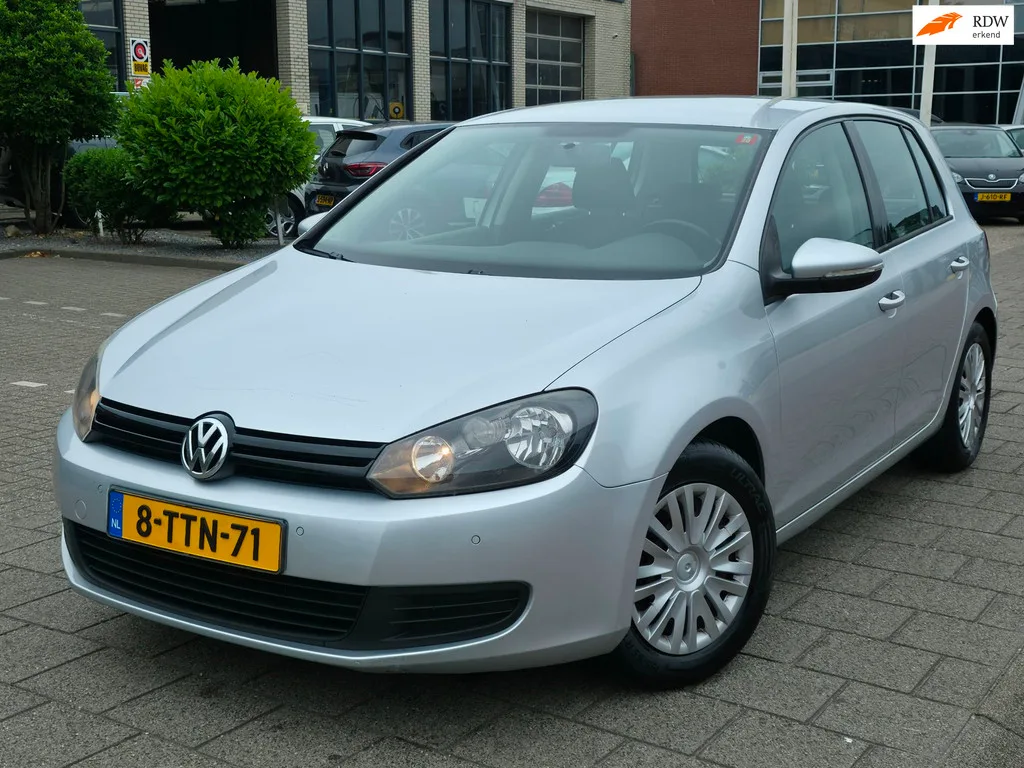 Volkswagen Golf (2011) — foto 1