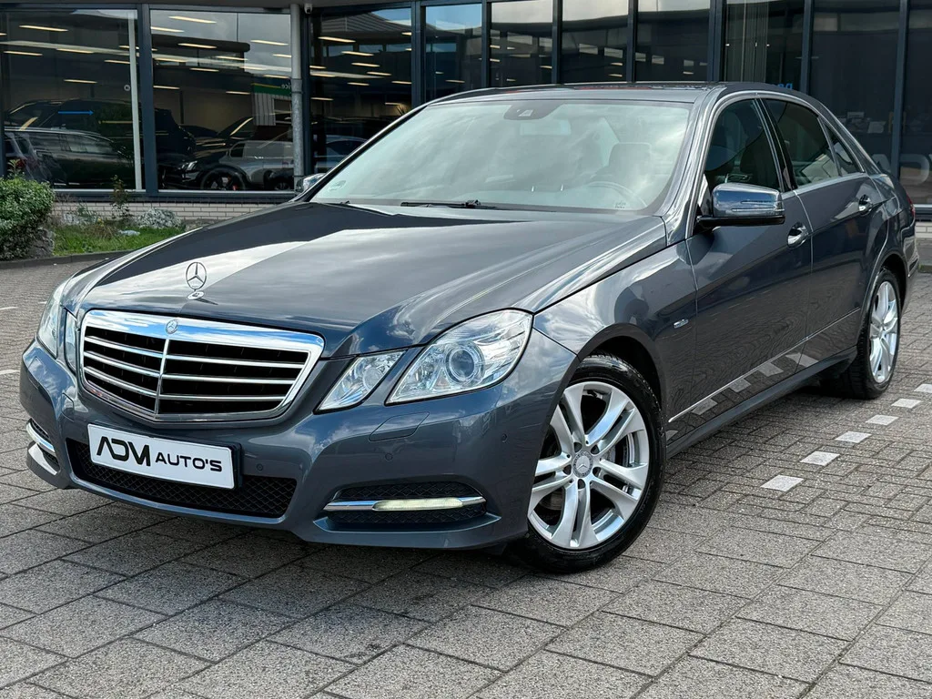 Mercedes-Benz E-Klasse (2011) — foto 1