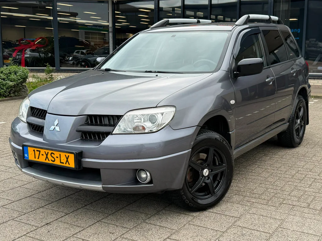 Mitsubishi Outlander (2007) — foto 1