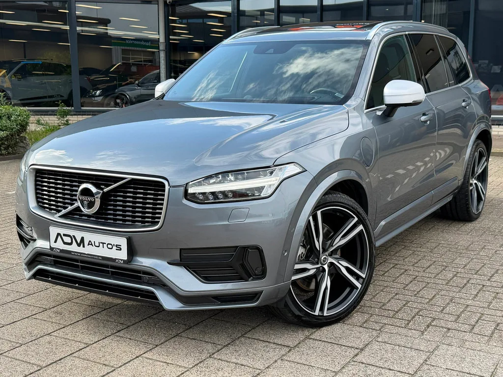 Volvo XC90 (2016) — foto 1