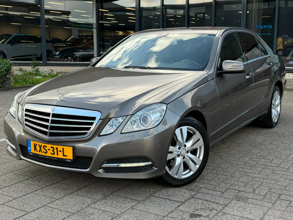 Mercedes-Benz E-Klasse (2012) — foto 1