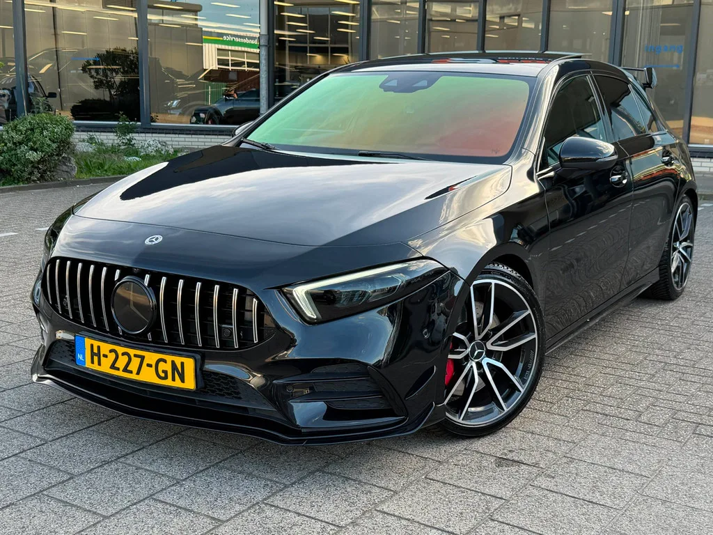 Mercedes-Benz A-Klasse (2019) — foto 1