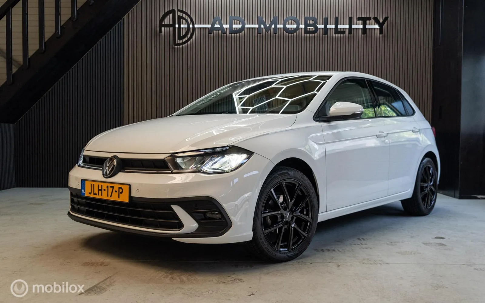 Volkswagen Polo (2024) — foto 1